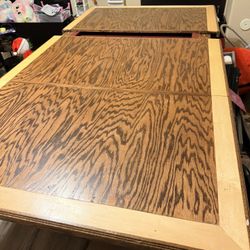 7-Ft Pool Table w/ Hard Cover – Great Condition (Phoenix)