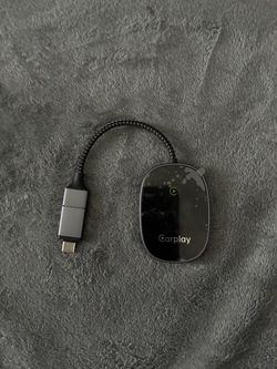 Car play adapter