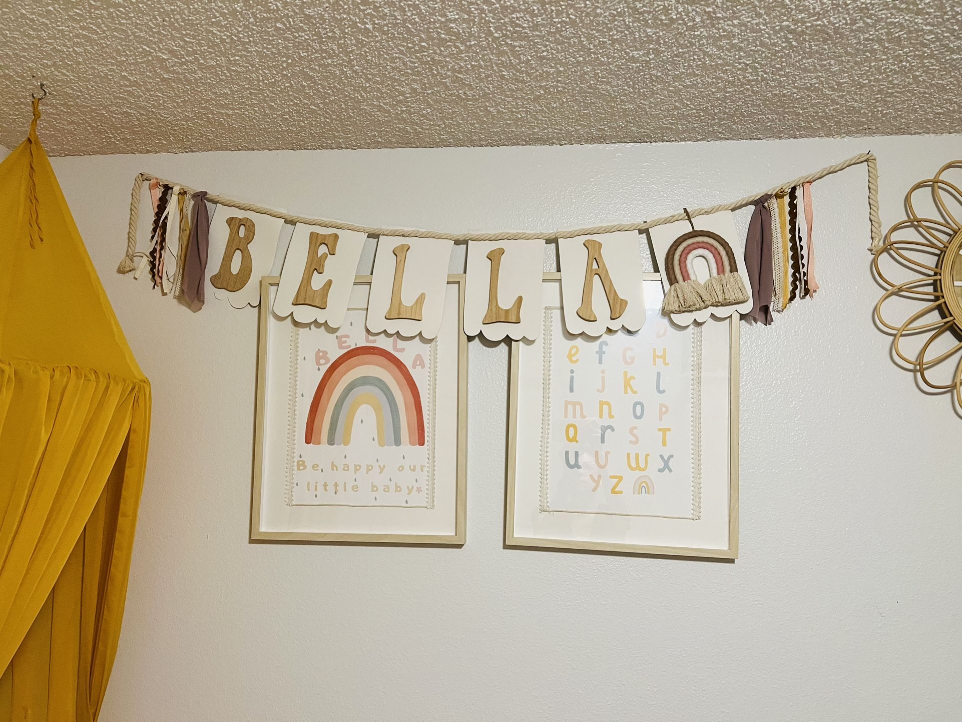 Bella banner And Prints