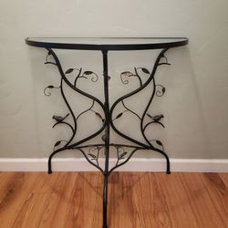 Pier 1 Entryway Table / Side Table 