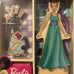 Barbie Wooden Dressup Set