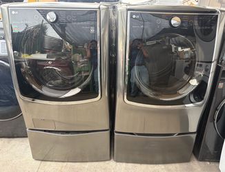 LG. WASHER AND GAS DRYER