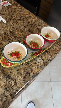 Holiday/christmas swerving dishes
