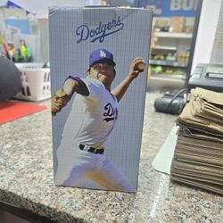 Fernando Valenzuela bobble head