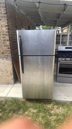 Fridge/stove