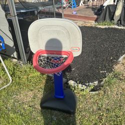 Little Tykes Adjustable Basketball Goa
