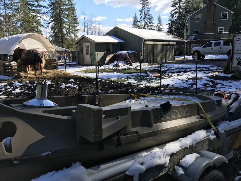 Stealth 2000 duck boat/sneak boat/bass boat for Sale in Olympia, WA