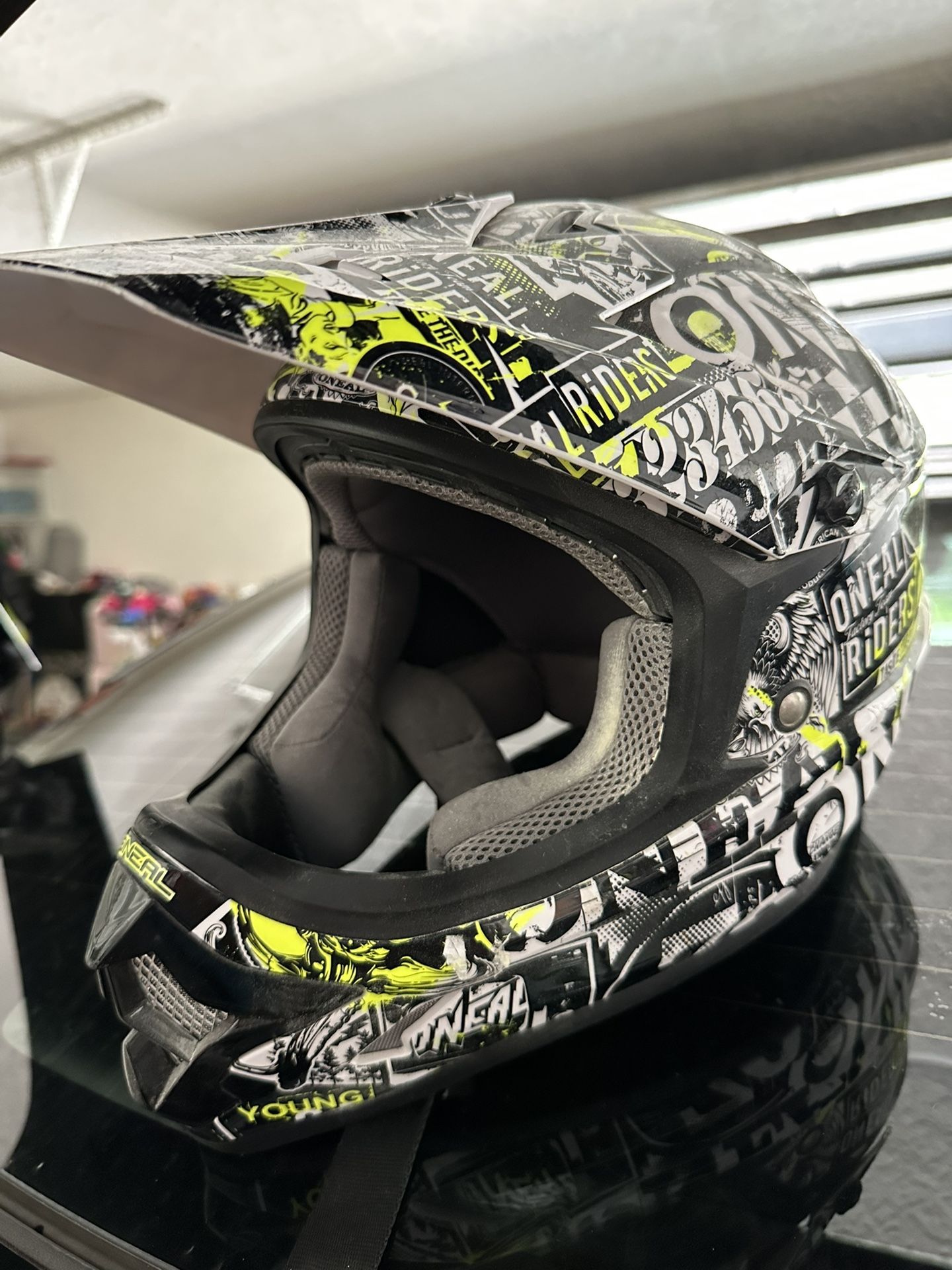 Kids Troy Lee Helmet