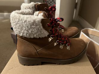 Steve Madden- girls boots 