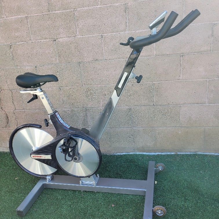 KEISER M3 SPIN BIKE