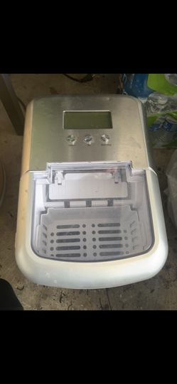 Ice Maker 