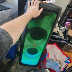 JBL PartyBox 1000 With Genrator