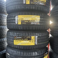 Vendo 225/55/R17 Instaladas Y Balanceadas Las 4 Llantas Por $300