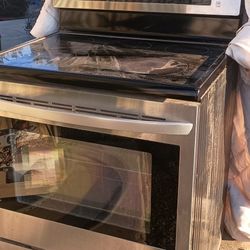 LG Surface Top Range And Oven