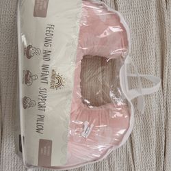 Feeding Pillow