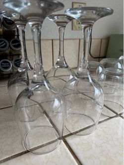 10 Wine Glasses