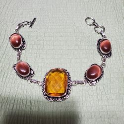 Silver Bracelet With Faceted Golden Citrine Stone