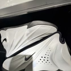 Nike GT Future Size 11
