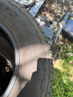 LT245/75R17