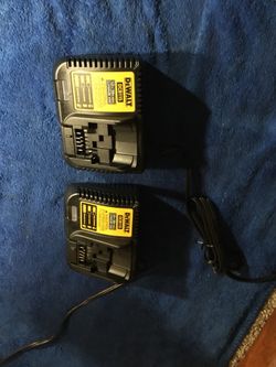 Dewalt New 20V Chargers! Only 20 Each or 2 for 35! Mañana 💥💥⌛️👍🏽👍🏽