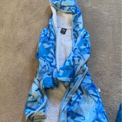 Kids Robe Size 5/6