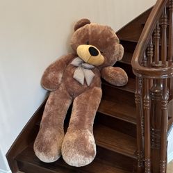 Giant Teddy Bear