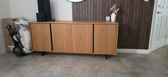 Media console / TV console
