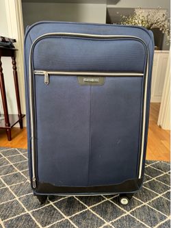 XL Samonsite Suitcase