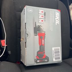 SKIL 20V 4-1/2 in. Angle Grinder Kit