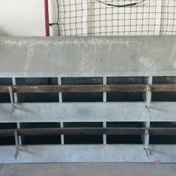 Chicken Feeding Nest