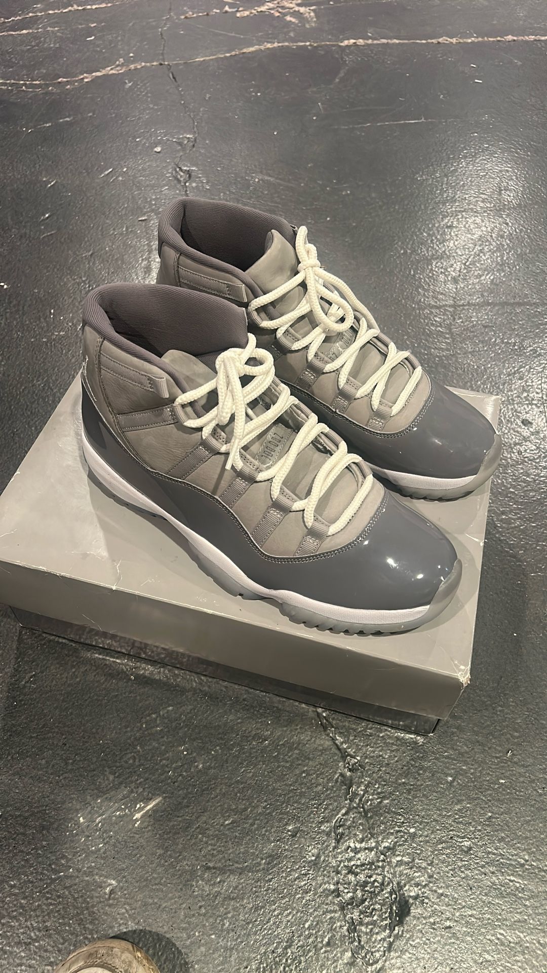Jordan 11 Cool Greys 21’