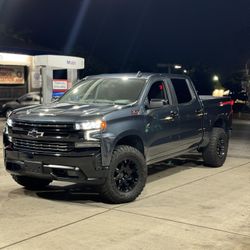 Chevy Silverado Trail Boss 2019 4x4