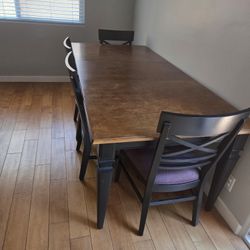 Ethan Allen dining table with & 4 chairs