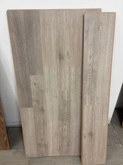 $0.75/sqft - Arctic Oak Laminate Flooring