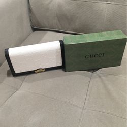 Gorgeous Clutch/Crossbody Bag