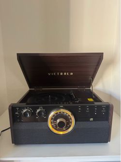 Victrola Empire Bluetooth Record/CD/Casette Player