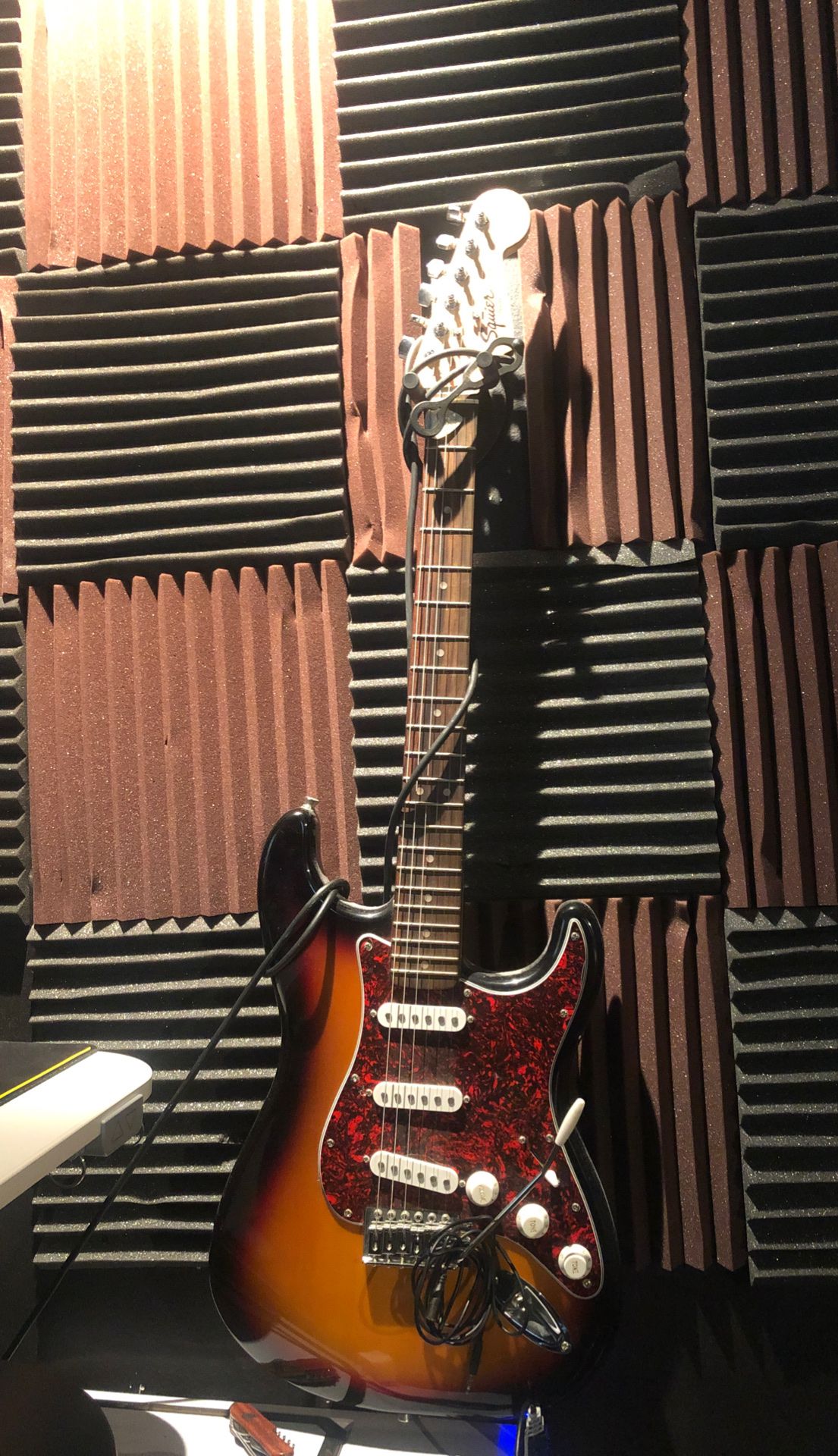 squire electric guitar