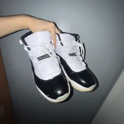 jordan 11 dmp , size 9.5 Pristine condition 