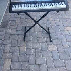 Keyboard w/stand