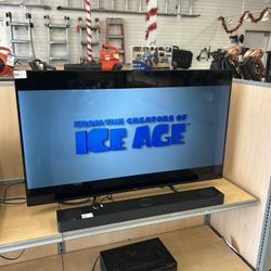 Hisense 58 Inch Tv (Roku TV) 2021