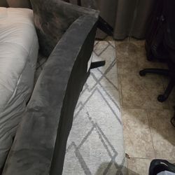 Tufted Chaise Lounge