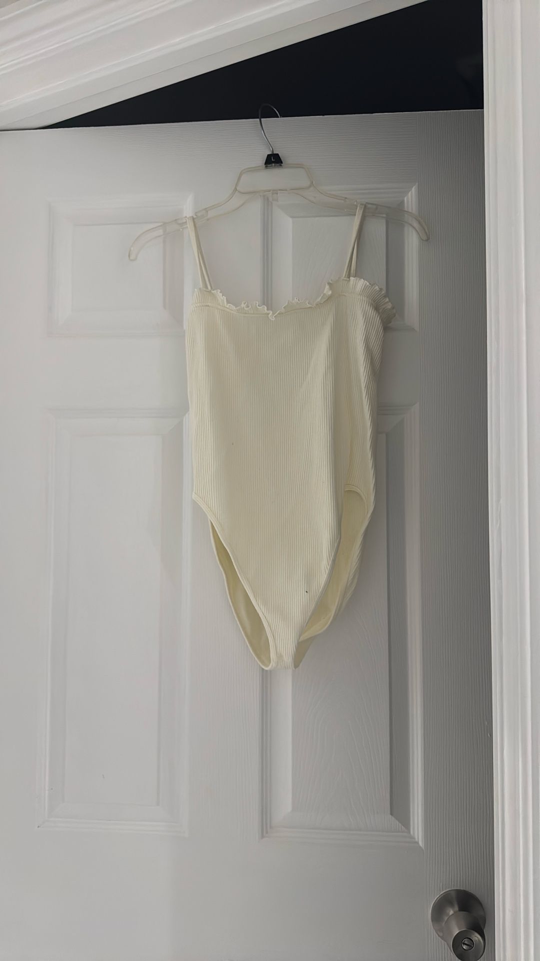 Zara Women’s Bodysuit Size M-L