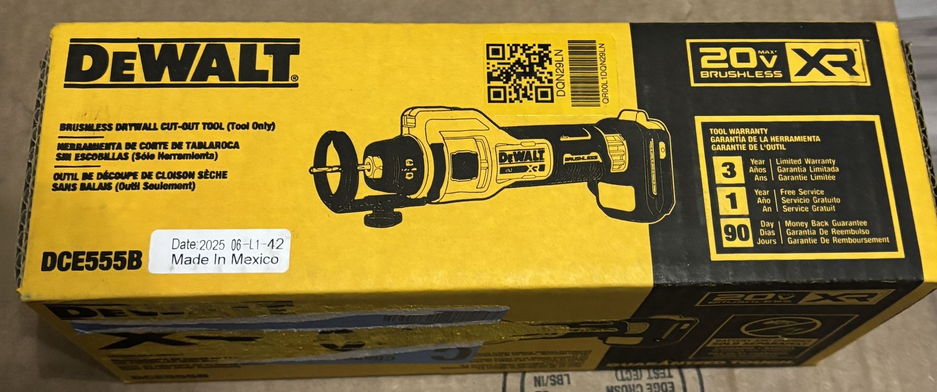 Dewalt Drywall Cutout Tool (tool only)