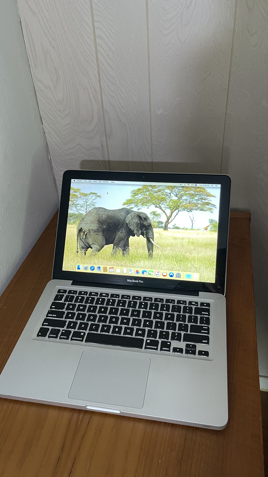 Apple MacBook Pro 13” I5/8GB/256GB SSD $140