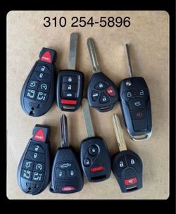 Llaves y controles para carros keys and fobs