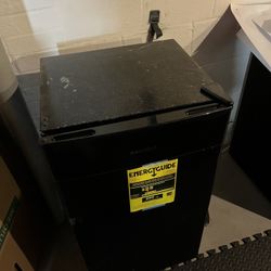 Mini Refrigerator 