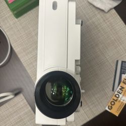 Projector - HDMI 