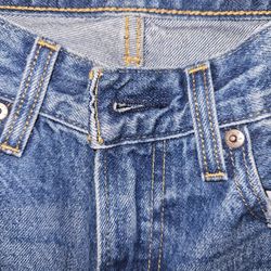Womens Levis Middy Straight 