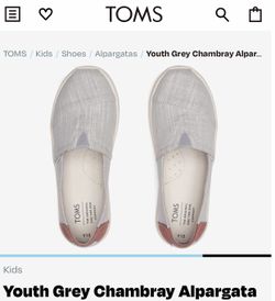 Toms Alpargata Shoes Kids Size 11 $20 dlls. New In box