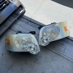 2007-2010  Sport Trac Headlights 